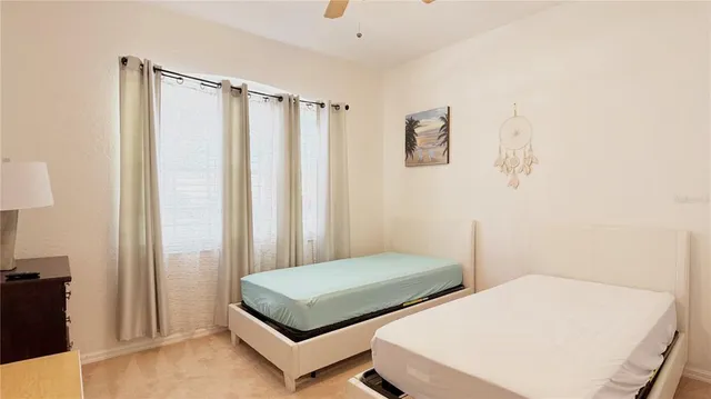 a en suite bathroom with a shower