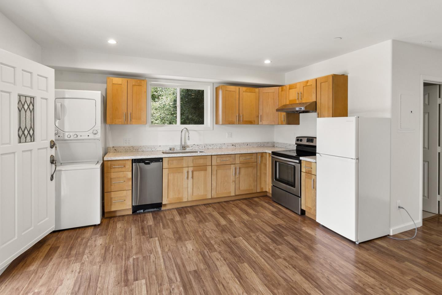 12882 Viscaino Road Los Altos Hills, CA 94022 - Photo 46 of 52