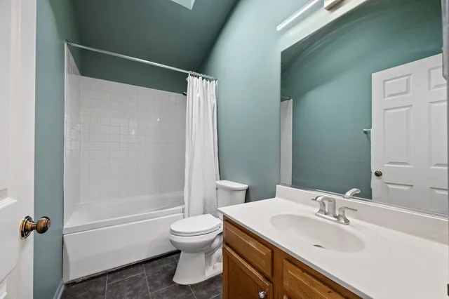 $300,000 | 3427 West Polk Street, Chicago, IL 60624