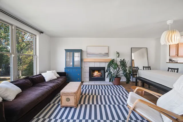 $300,000 | 3427 West Polk Street, Chicago, IL 60624