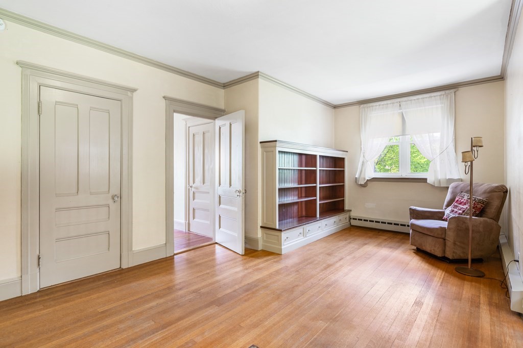 242 Salisbury Street Worcester, MA 01609 - Photo 24 of 42