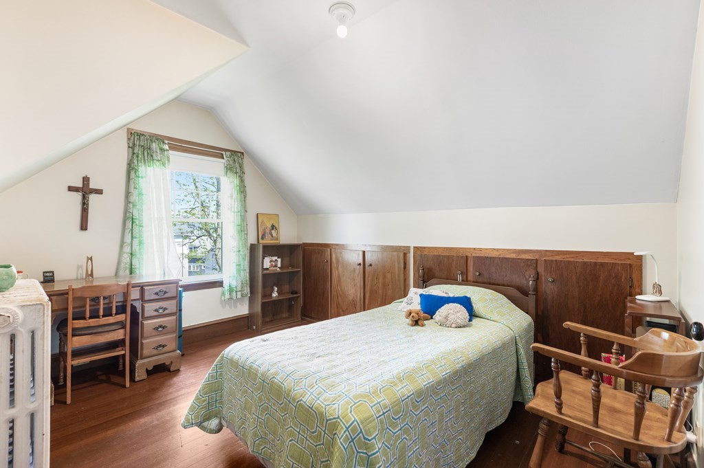 242 Salisbury Street Worcester, MA 01609 - Photo 34 of 42