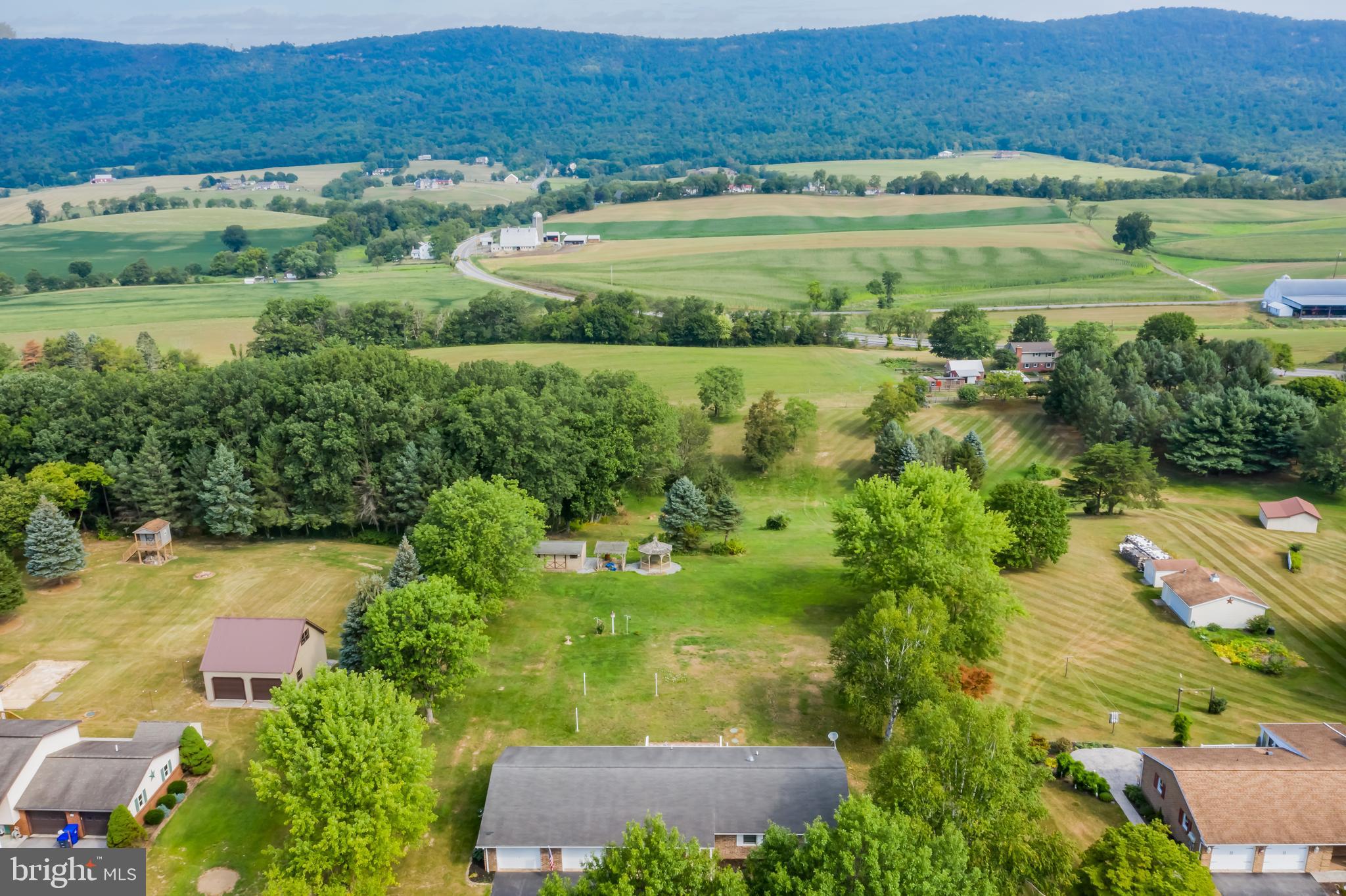 110 Stone Church Road Carlisle, PA 17015 - Photo 13 of 19 Gallery Image 13