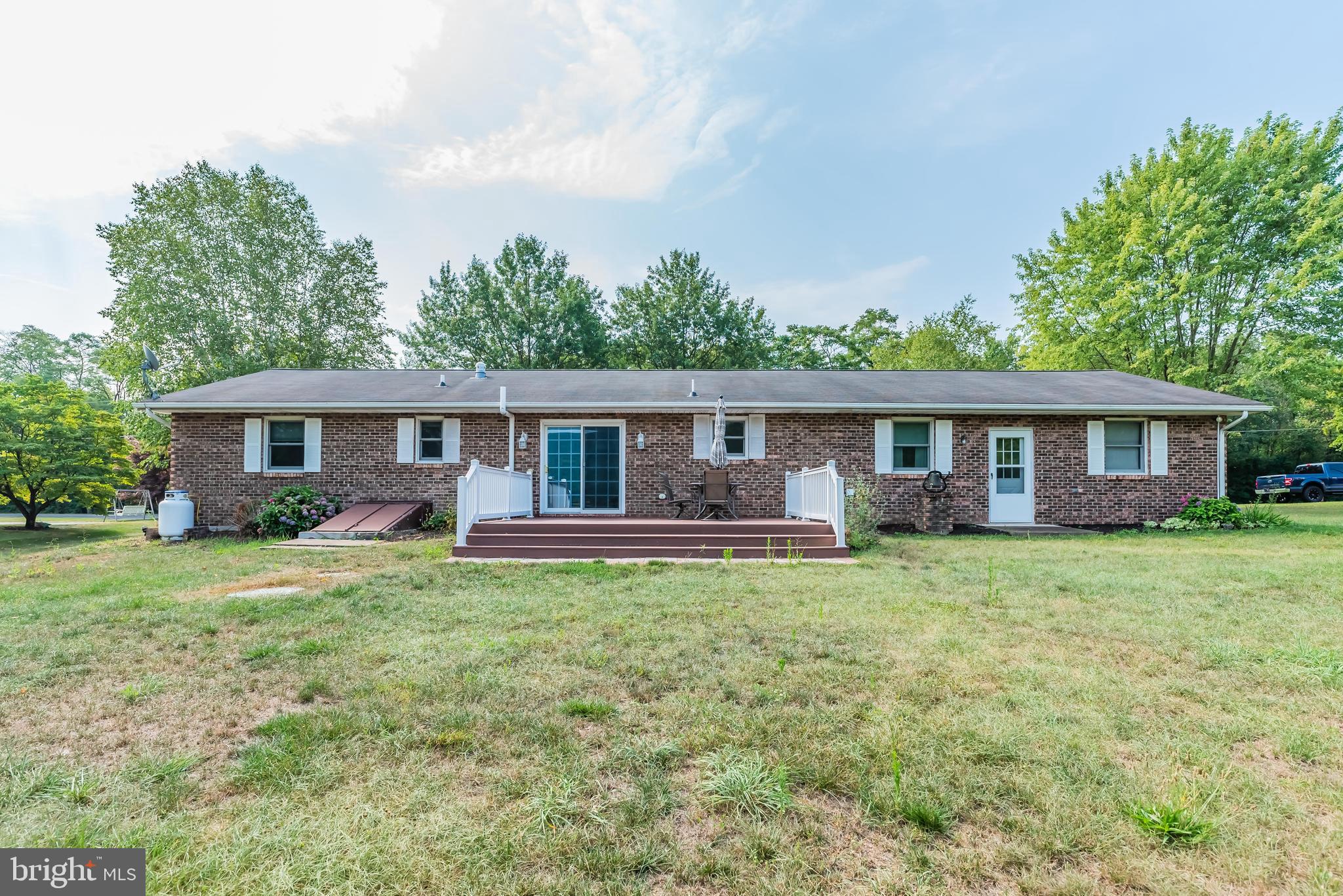110 Stone Church Road Carlisle, PA 17015 - Photo 6 of 19 Gallery Image 6