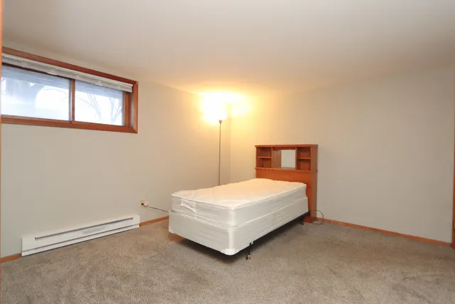 $1,400 | 322 Maple Drive, Unit 7, Morris, IL 60450