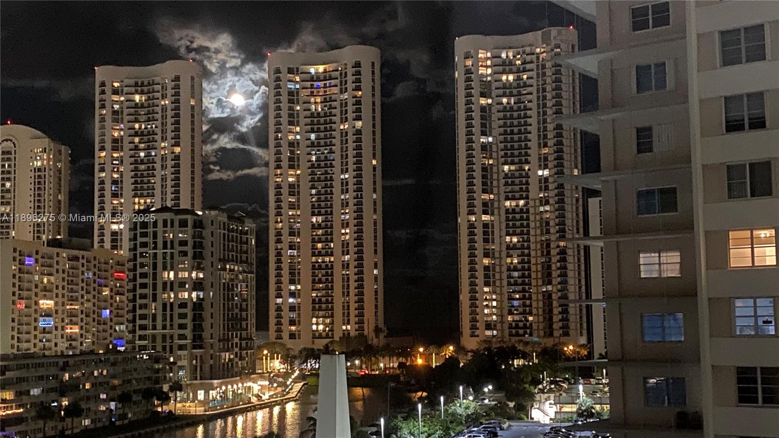 500 Bayview Drive, Unit 731 Sunny Isles Beach, FL 33160 - Photo 8 of 46