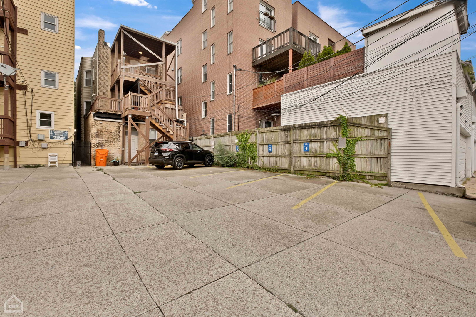 3824 North Clark Street Chicago, IL 60613 - Photo 13 of 16 a view of a building with a street