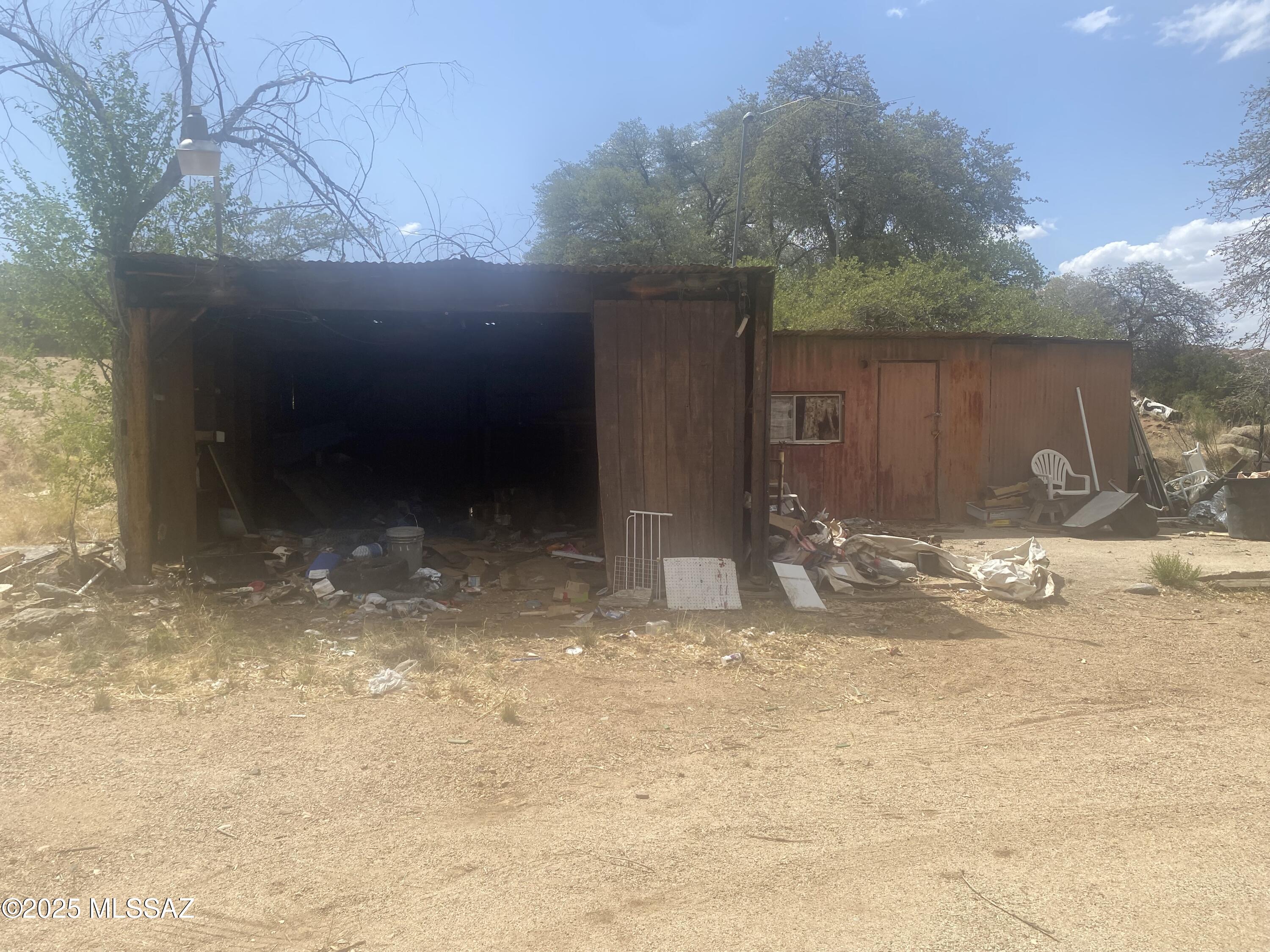 730 North Cedar Ridge Drive Oracle, AZ 85623 - Photo 2 of 35