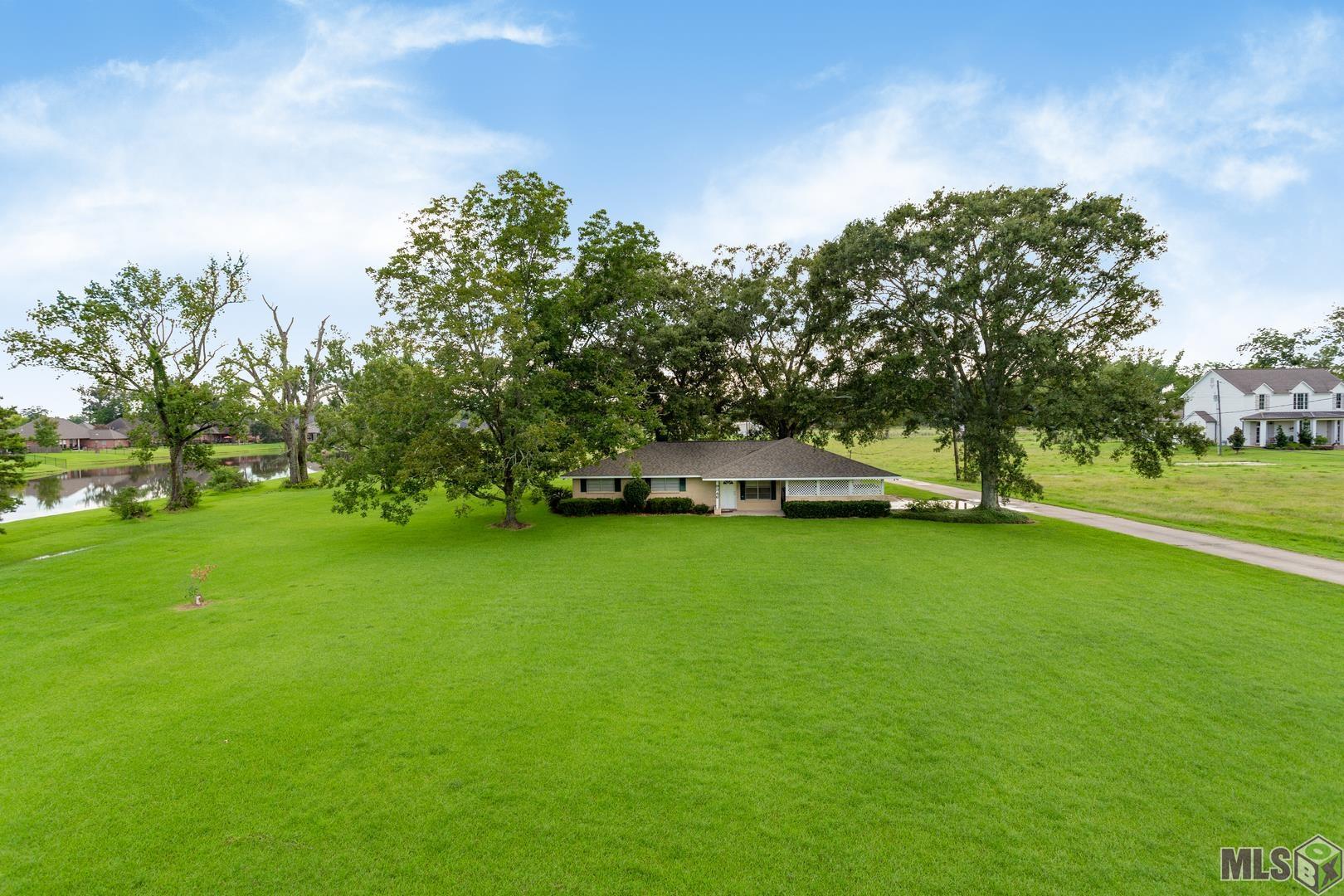 9346 South Vignes Road Baton Rouge, LA 70817 - Photo 3 of 29 Gallery Image 3