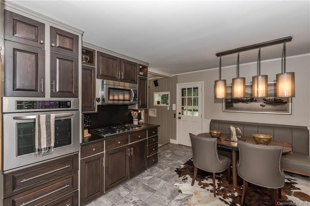 6423 Pella Road, Unit 10 Charlotte, NC 28211 - Photo 11 of 29 Gallery Image 11