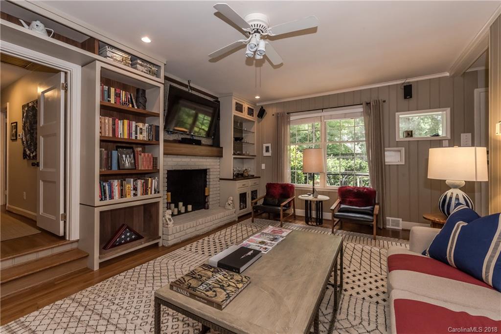 6423 Pella Road, Unit 10 Charlotte, NC 28211 - Photo 16 of 29 Gallery Image 16