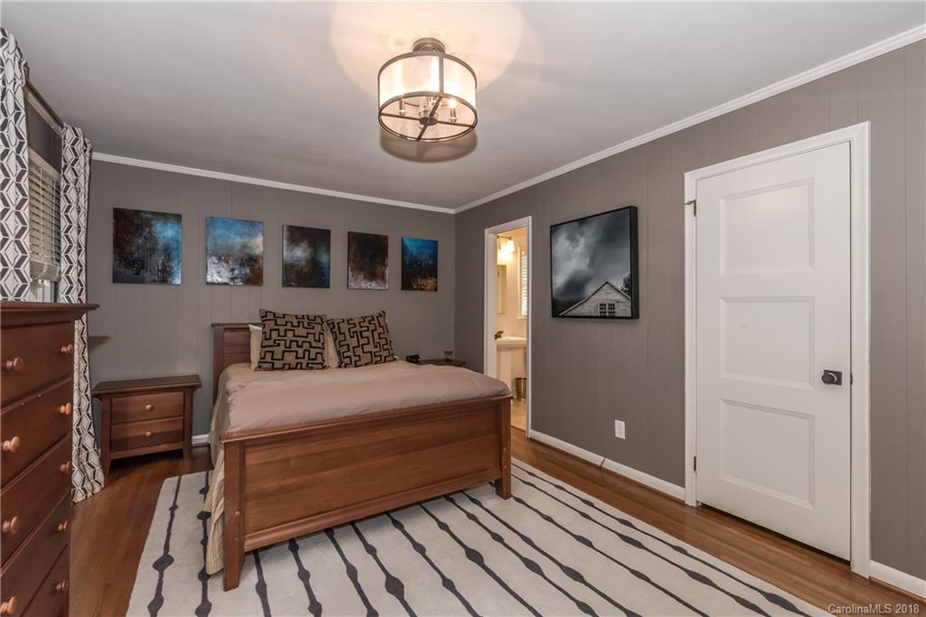 6423 Pella Road, Unit 10 Charlotte, NC 28211 - Photo 19 of 29 Gallery Image 19