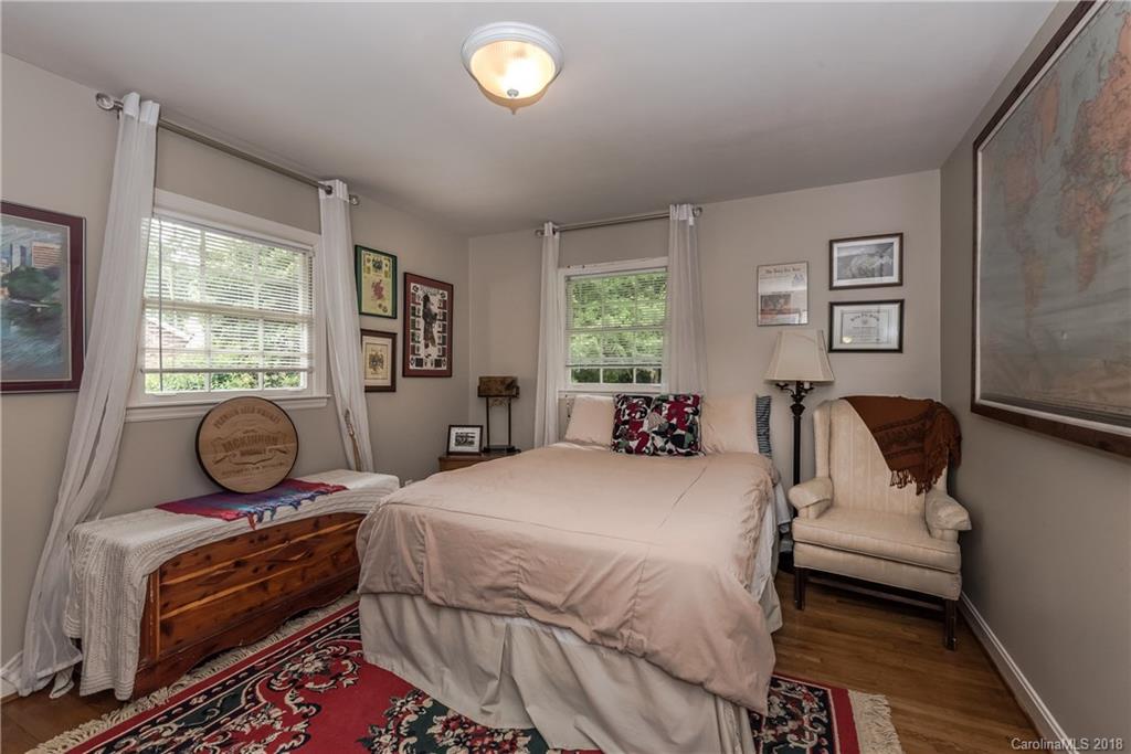 6423 Pella Road, Unit 10 Charlotte, NC 28211 - Photo 21 of 29 Gallery Image 21