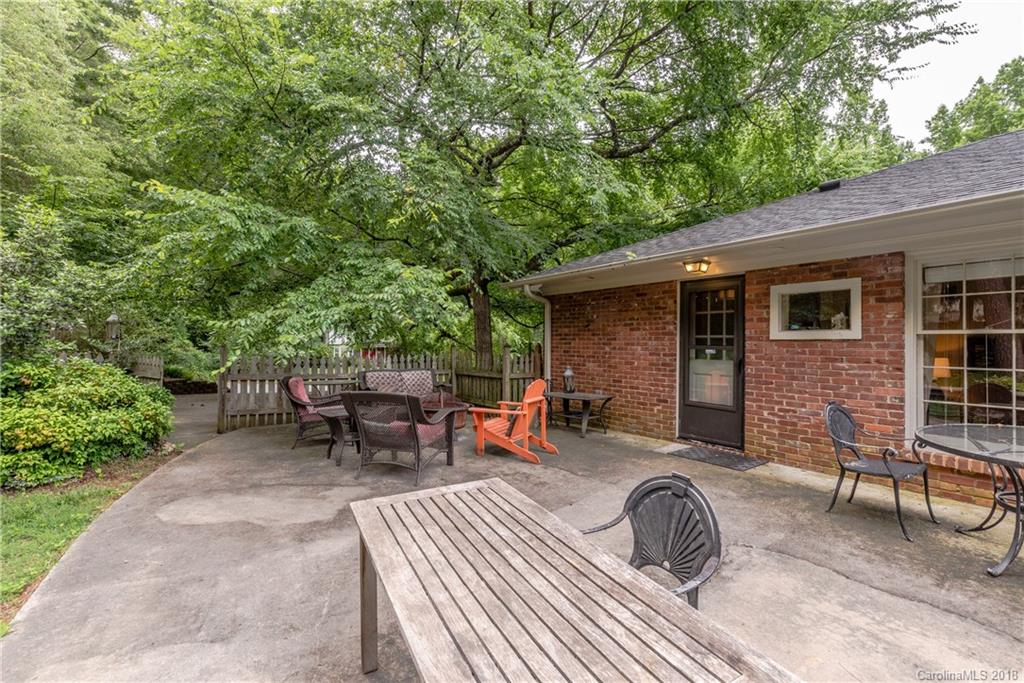 6423 Pella Road, Unit 10 Charlotte, NC 28211 - Photo 24 of 29 Gallery Image 24