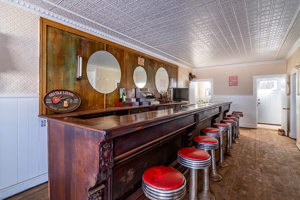 367 Child Street Warren, RI 02885 - Photo 11 of 36