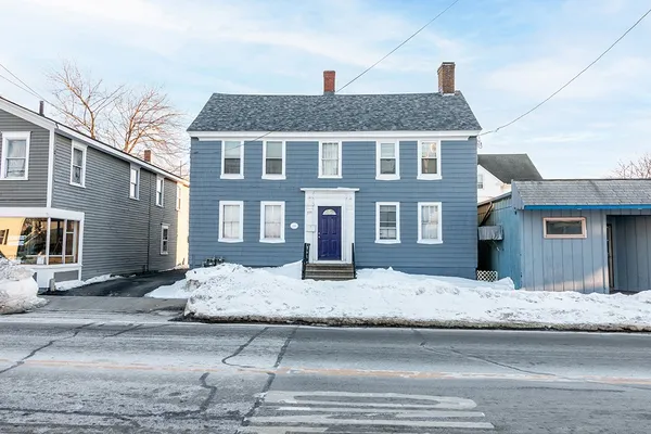 $699,000 | 367 Child Street, Warren, RI 02885