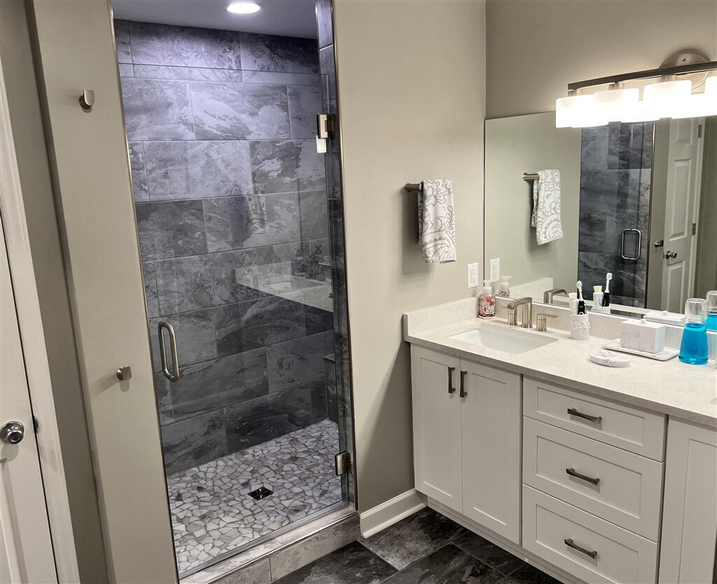 3836 Rte 3004 Roanoke, VA 24012 - Photo 23 of 38 18575623_185756_S