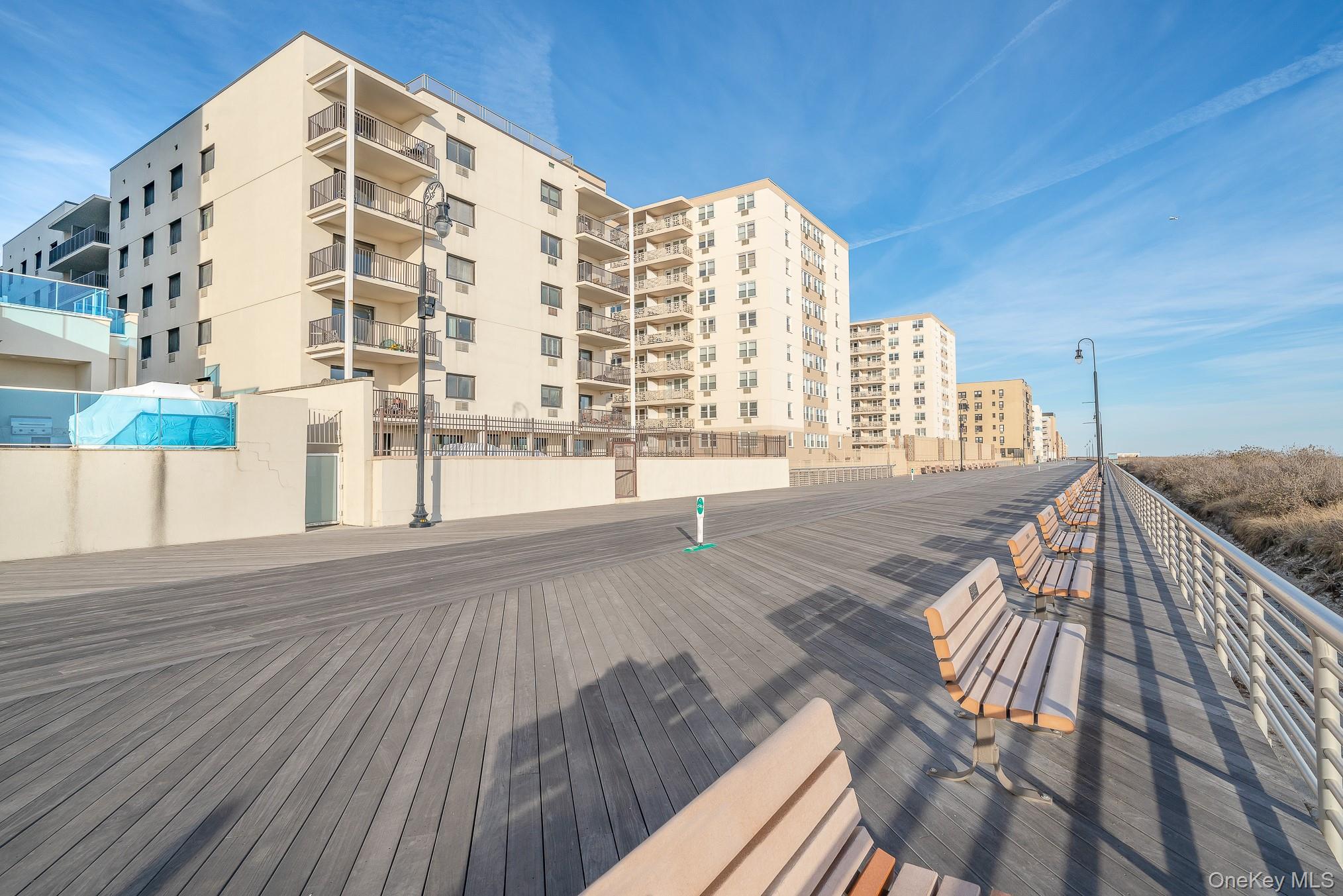 420 Shore Road, Unit 4C Long Beach, NY 11561 - Photo 23 of 41