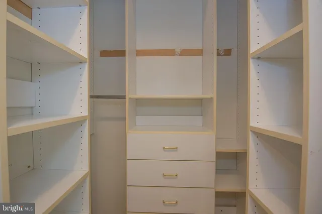 a view of walk in closet