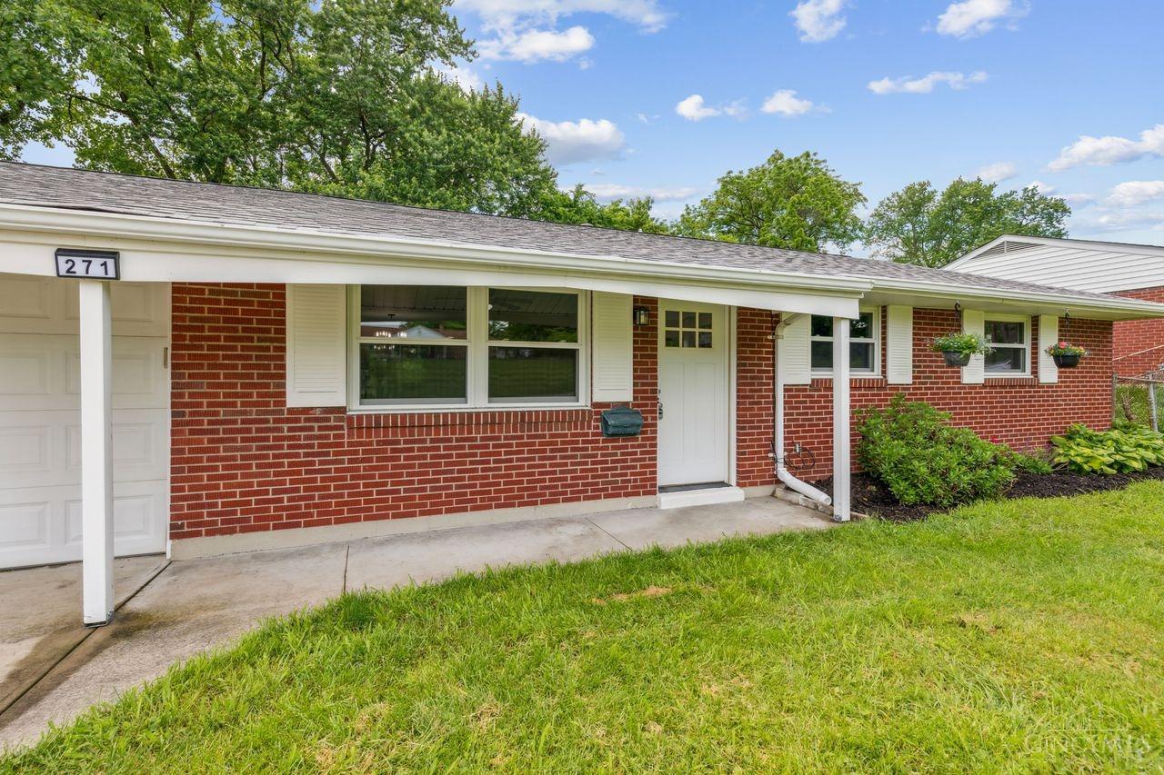 271 Anderson Ferry Road Cincinnati, OH 45238 - Photo 3 of 36 Gallery Image 3