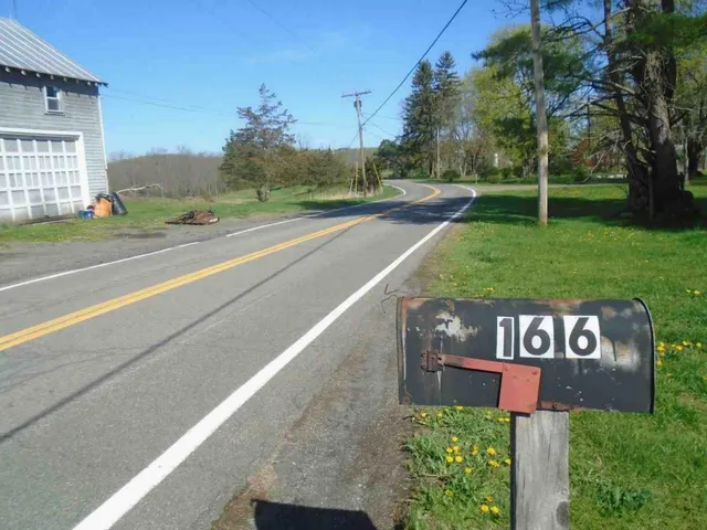 $1,000,000 | 166 Fingar Road, Hudson, NY 12534