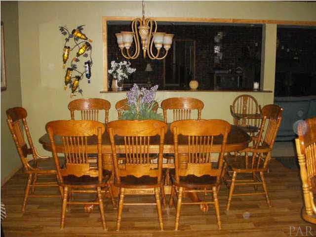 5411 Terrell Lowery Road Jay, FL 32565 - Photo 5 of 16 EATING AREA IN KITCHEN