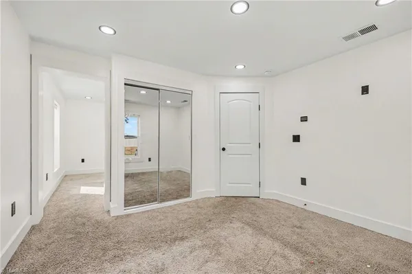 $295,000 | 6 East Sunrise Avenue, Thomasville, NC 27360