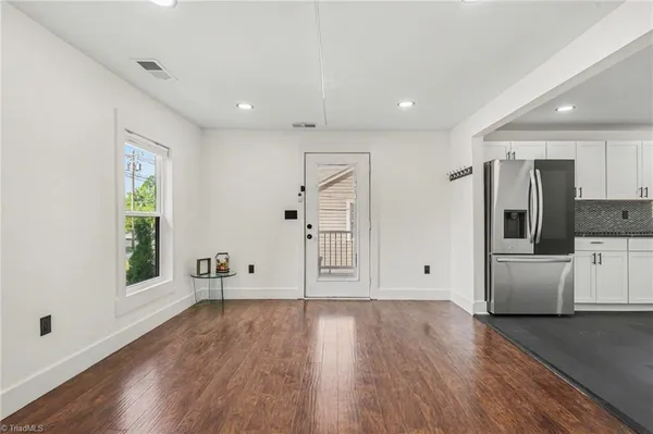 $295,000 | 6 East Sunrise Avenue, Thomasville, NC 27360