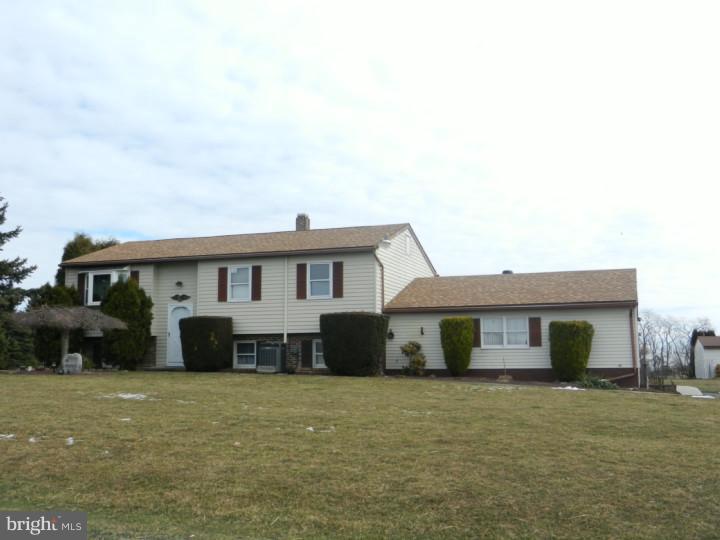 445 Bricker Road Bernville, PA 19506 - Photo 1 of 25 Gallery Image 1