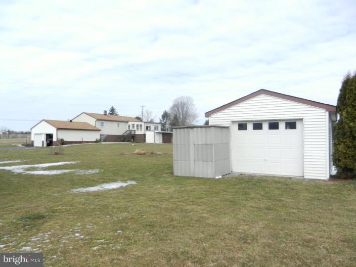 445 Bricker Road Bernville, PA 19506 - Photo 2 of 25 Gallery Image 2