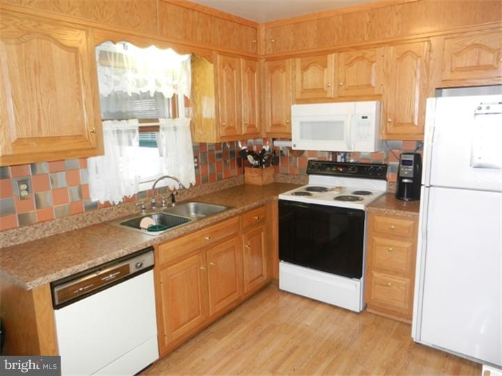 445 Bricker Road Bernville, PA 19506 - Photo 3 of 25 Gallery Image 3