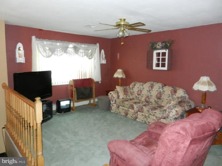 445 Bricker Road Bernville, PA 19506 - Photo 10 of 25 Gallery Image 10