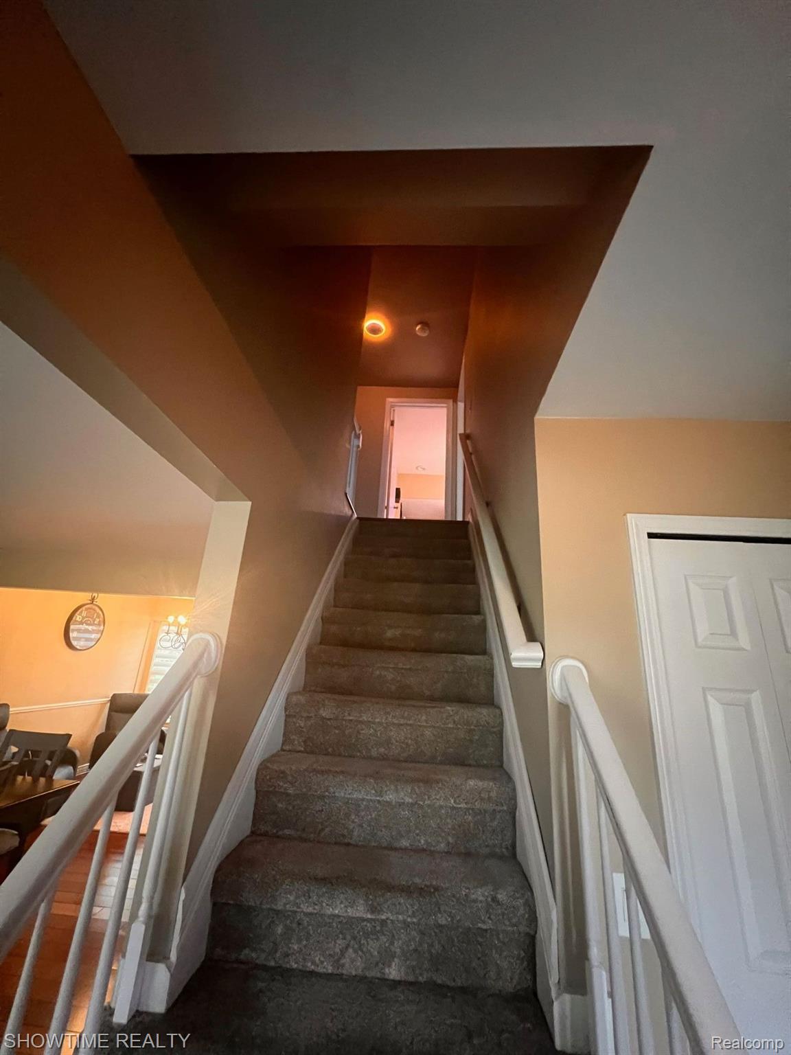 2082 Cumberland Road Rochester, MI 48307 - Photo 19 of 30 Gallery Image 19