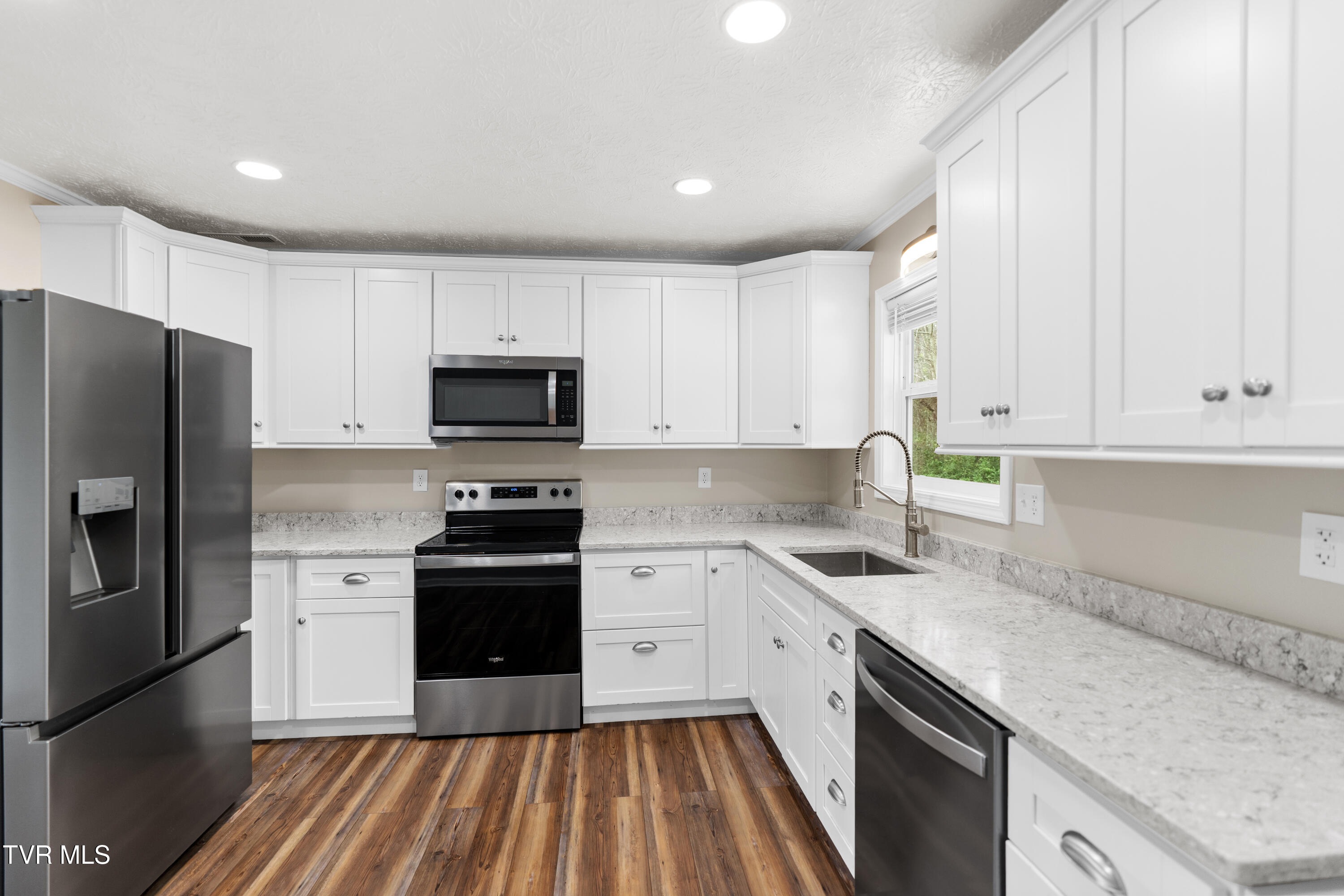 377 Bandy Road Greeneville, TN 37743 - Photo 12 of 29 DSC09506
