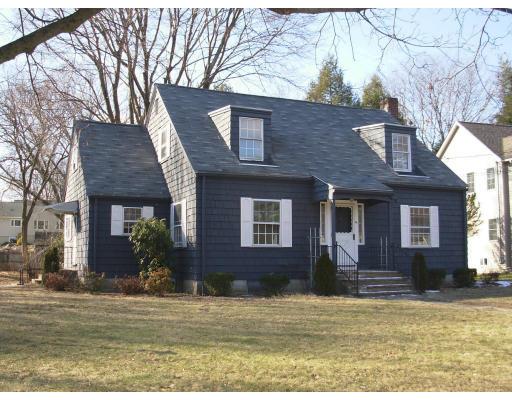 25 Russell Road Framingham, MA 01702 - Photo 1 of 9 Gallery Image 1