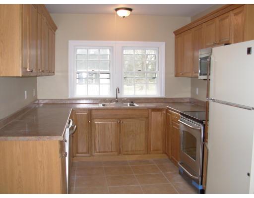 25 Russell Road Framingham, MA 01702 - Photo 4 of 9 Gallery Image 4
