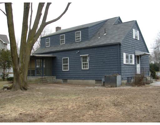 25 Russell Road Framingham, MA 01702 - Photo 8 of 9 Gallery Image 8