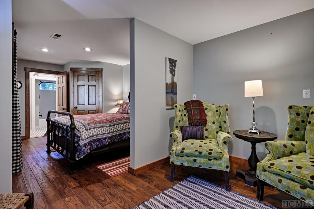 85 Eagle Ridge Drive Highlands, NC 28741 - Photo 23 of 30 Gallery Image 23