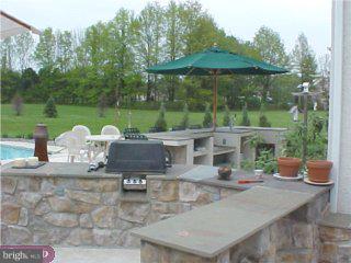 571 Hickon Road Quakertown, PA 18951 - Photo 6 of 6 Gallery Image 6