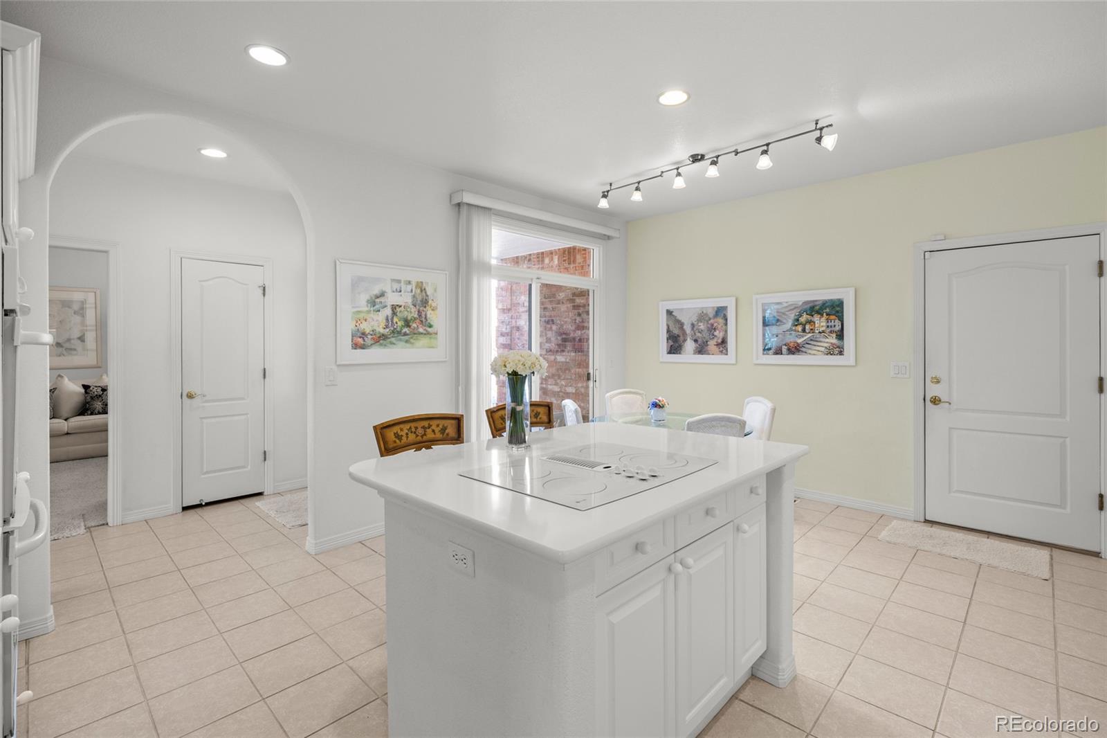 9835 Firestone Circle Lone Tree, CO 80124 - Photo 7 of 36