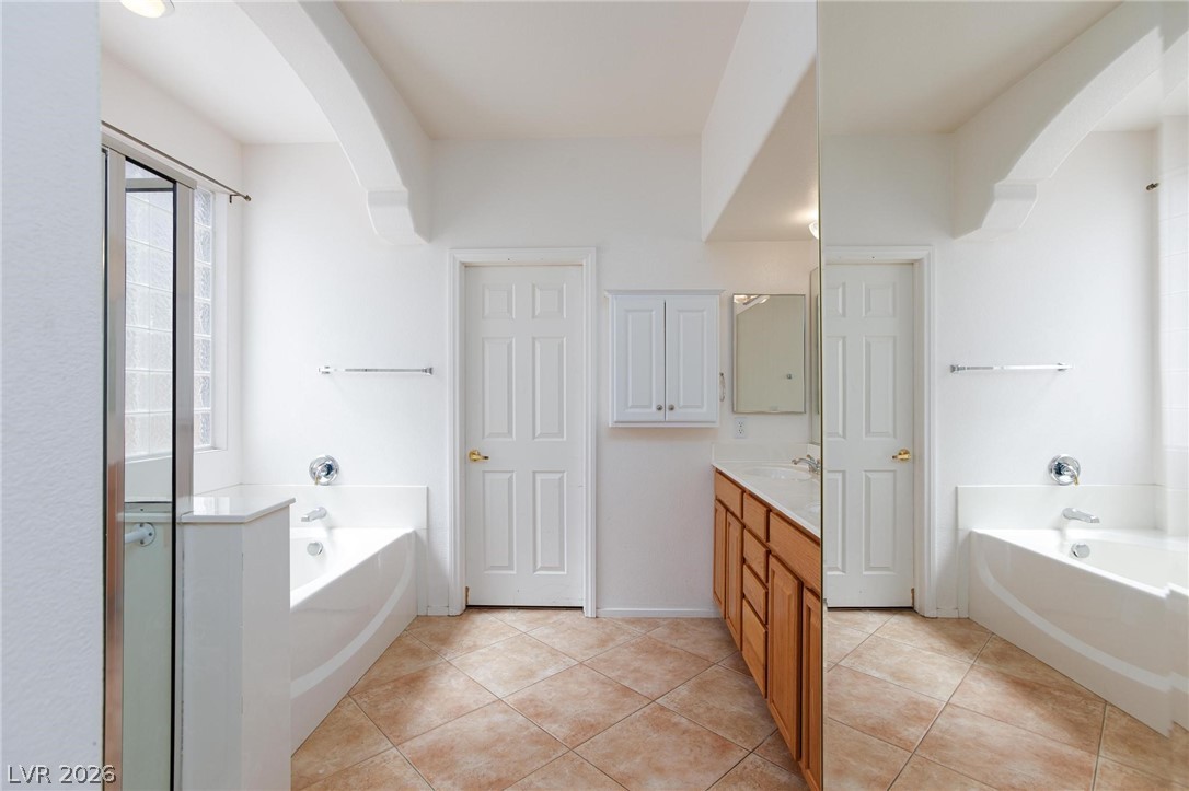 188 Timeless View Court Henderson, NV 89012 - Photo 20 of 35