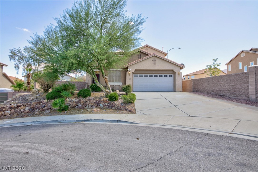 188 Timeless View Court Henderson, NV 89012 - Photo 5 of 35
