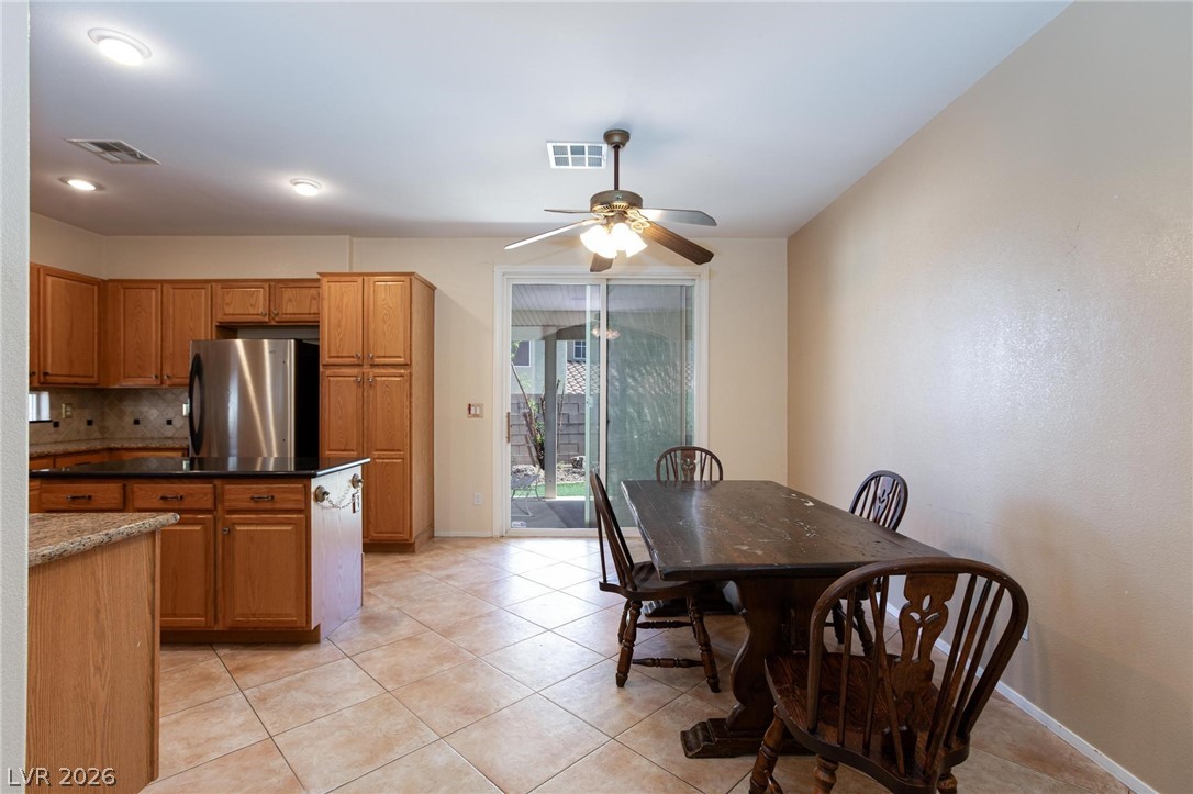 188 Timeless View Court Henderson, NV 89012 - Photo 9 of 35