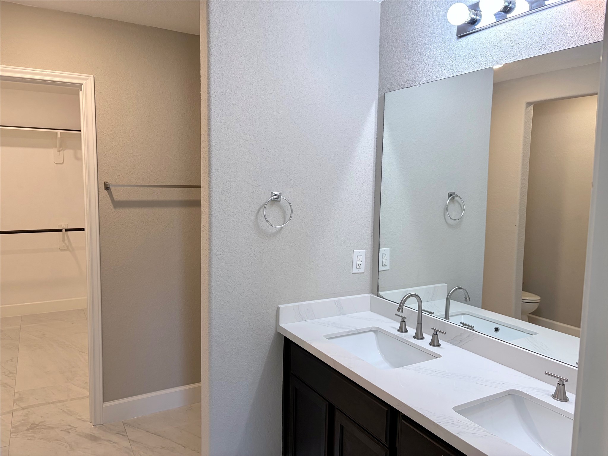 16527 Silla Ridge Court Houston, TX 77049 - Photo 21 of 39