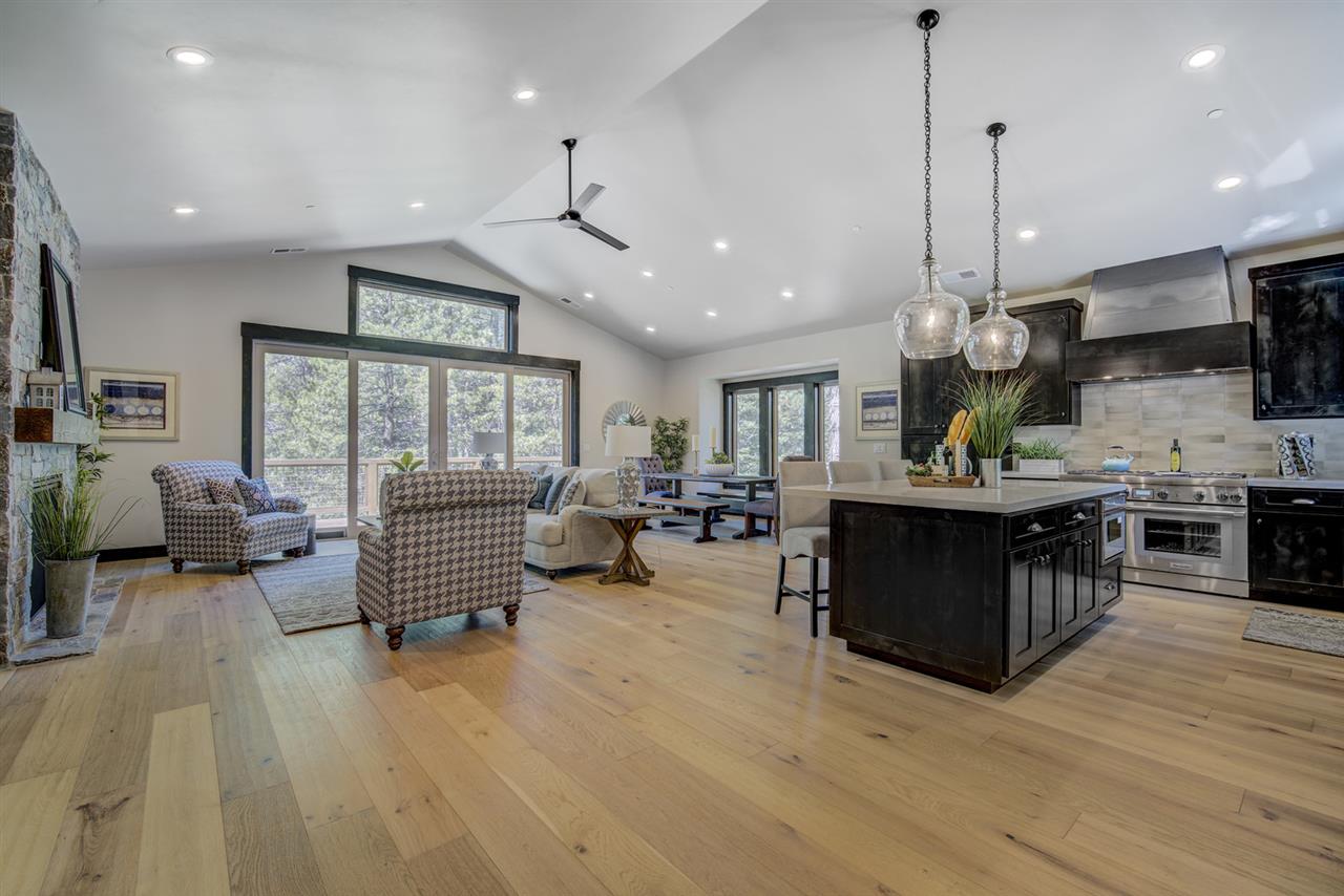 13098 Ski View Loop Truckee, CA 96161 - Photo 2 of 21