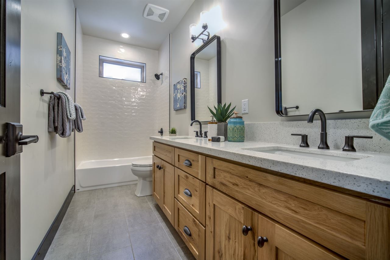 13098 Ski View Loop Truckee, CA 96161 - Photo 18 of 21