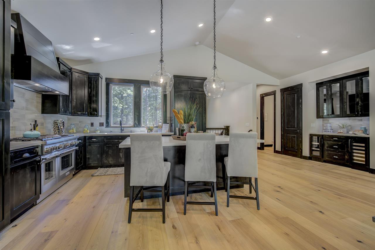 13098 Ski View Loop Truckee, CA 96161 - Photo 6 of 21