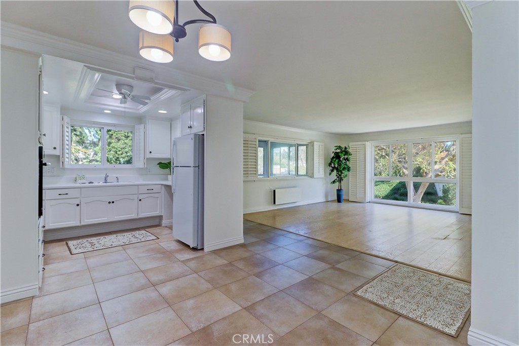 912 Ronda Sevilla, Unit O Laguna Woods, CA 92637 - Photo 15 of 55