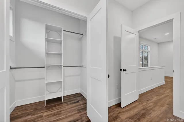 $2,400 | 19 Welling Place, Warwick, NY 10990