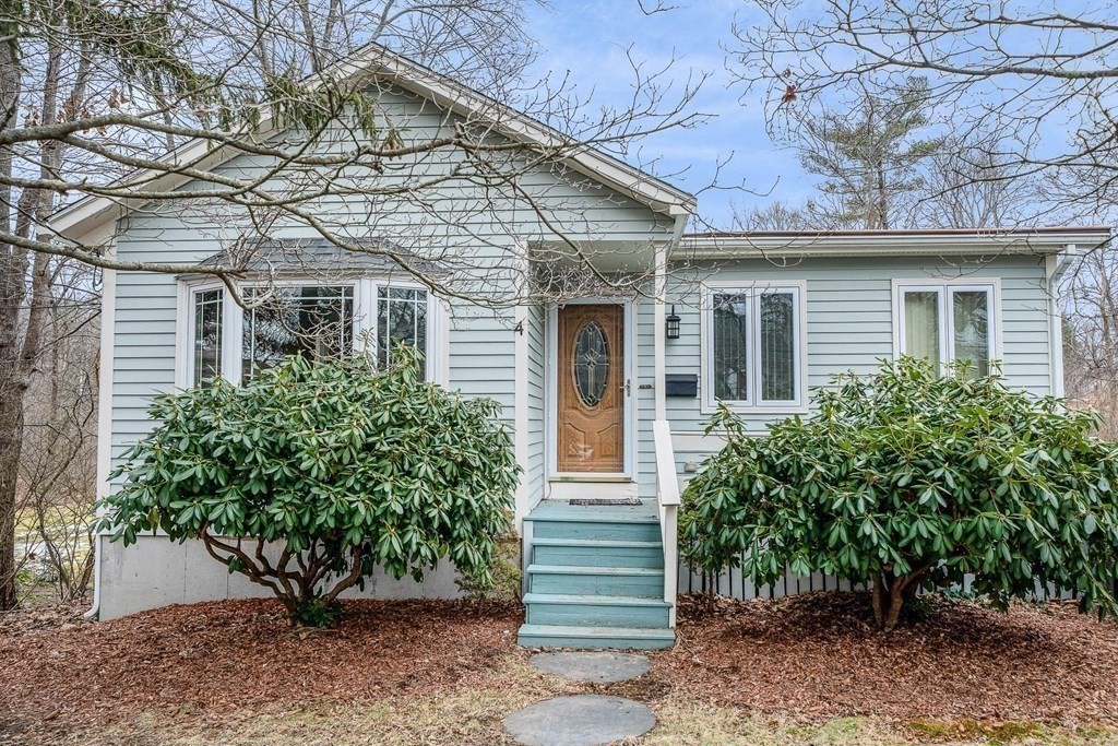 4 Phillips Street Braintree, MA 02184 - Photo 1 of 16